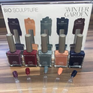 New @biosculpturegelgb My Winter Garden collection of colours now in. Available in gel and Gemini nail polish. These colours are amazing 💅🏻💅🏻💅🏻 contact me to book your manicure or pedicure appointment 07824 882 049 #evetaylor #evetaylorfacials #beautytreatmentsnorfolk #hdbrows #biosculpturenails #waxing #manicure #pedicure #brows #giftvouchers #tinting #dermaviduals #waxxxpress